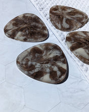 Load image into Gallery viewer, Irregular Resin Coasters - Coffee and cream swirl
